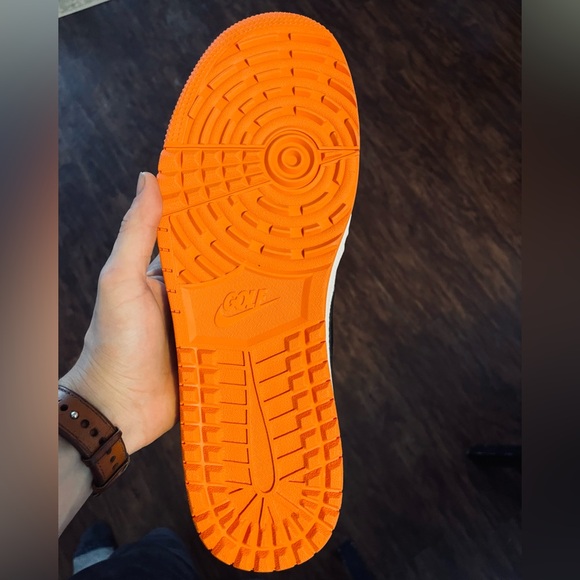 Size 16 Jordan 1 Golf Low “Shattered Backboard” - Picture 2 of 6